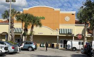 Carousel image 43a1473ed1bf932aea1f publix sample road