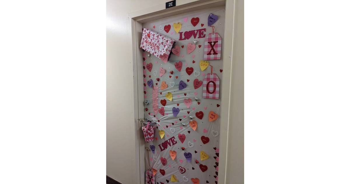 ️Residents at Bethany Manor Apartments in Keyport Show Their Love