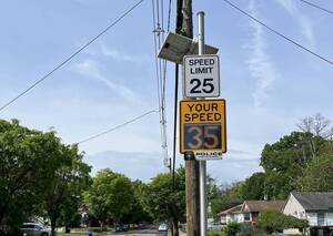Carousel image 833b6a82cf24b2ebf4c1 radar sign west 4th st cr pway police