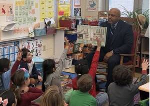 Carousel image 04cf7389b6146a946218 read across america 2026 c