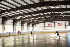 Carousel image 8b4d699aaa2d31f3c44b reynolds gilchrist ice rink