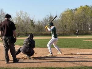 Carousel image clone 1584219 f86fda851597b4d7adc2 rnhsportsbaseball1