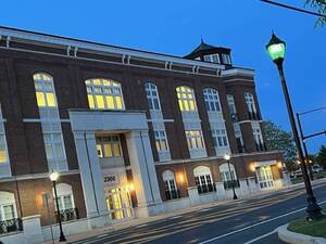 Carousel image 0d644c1982380332f45e roma bank robbinsville building