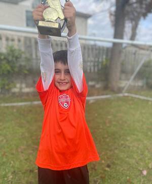 Carousel image 9b913bd0e1f740a6148b s1