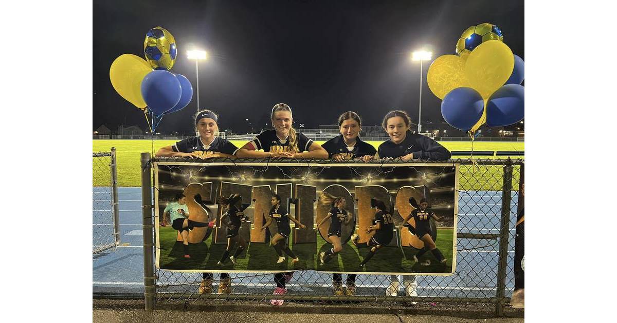 Soccer Lady Bears Conquer on Senior Night & at Dayton Kenilworth, NJ