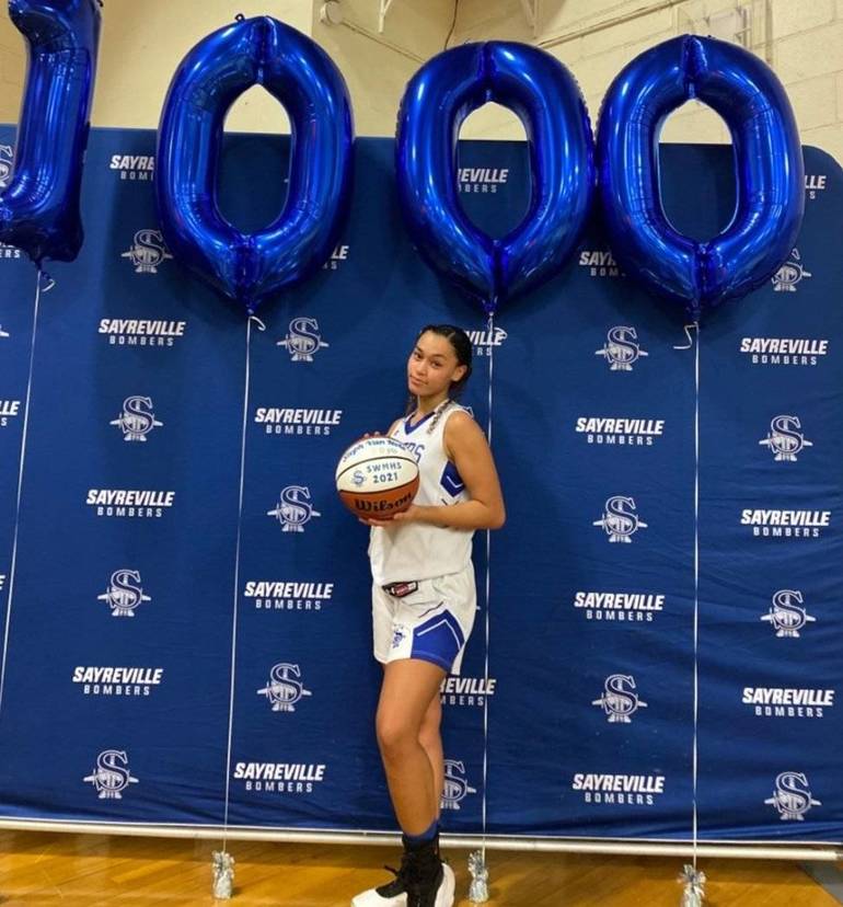 Sayreville girls hoops star scores 1000th point.jpg