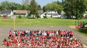 Carousel image 5285120a58535dea036d sayen es national school of character group photo