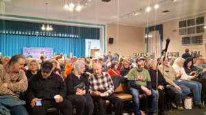 Carousel image 9d172edb9dd694dbc8f9 sayreville movie premiere  cuneo 3