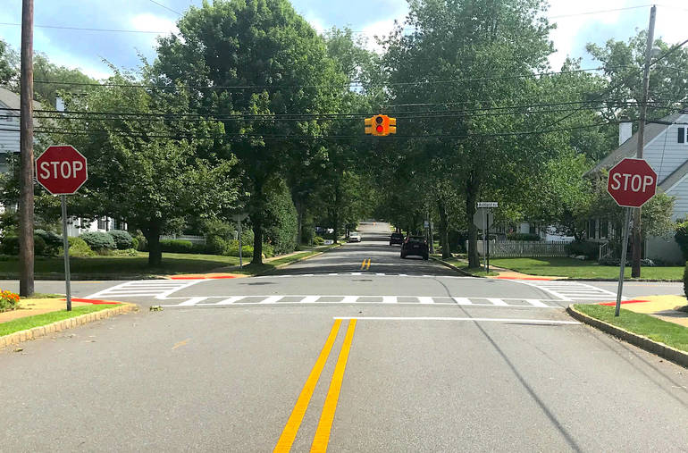Multiple Stop Intersection Summit Common Council Green Lights Trio of Four-Way Stop Intersections ...