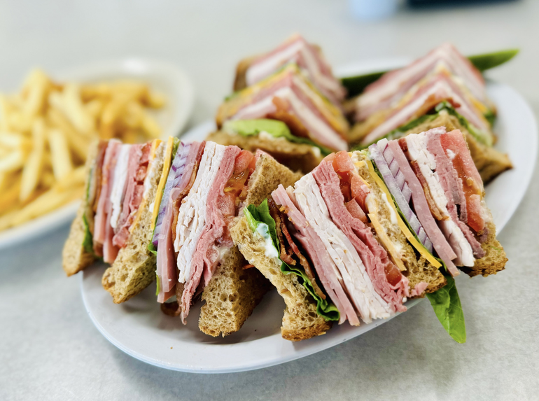 Review: Seamless Transition at Country Kitchen in Coral Springs 
