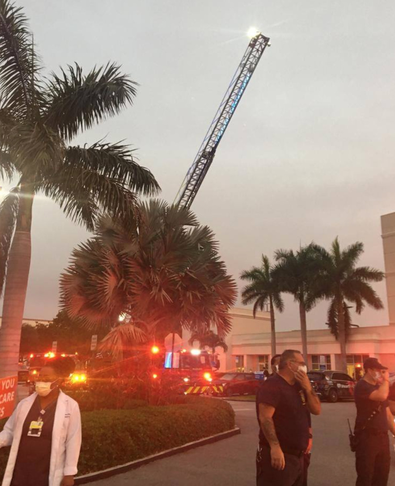 Coral Springs Takes Part in Heroes’ For Hospital Workers TAPinto