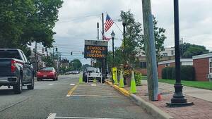 Carousel image ce361e70180409cae988 schools open sign from hasbrouck heights pd