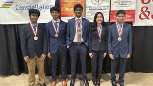 Carousel image cec6d3 inners of the elaware alley cience air from entral ucks hreejith rishnamoorthy nayhin harma thena an bhiram aakarlah and aditya ambli are headed to the egeneron nternational cience and ngineering air in hoenix in ay