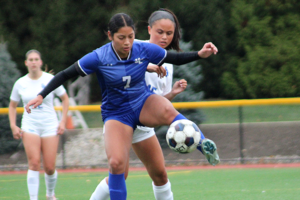 Carousel image d4d411cdb8ef63128279 scotch plains fanwood girls soccer defeats union catholic in double ot. img 4752