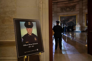 Carousel image e31482 officer sicknick