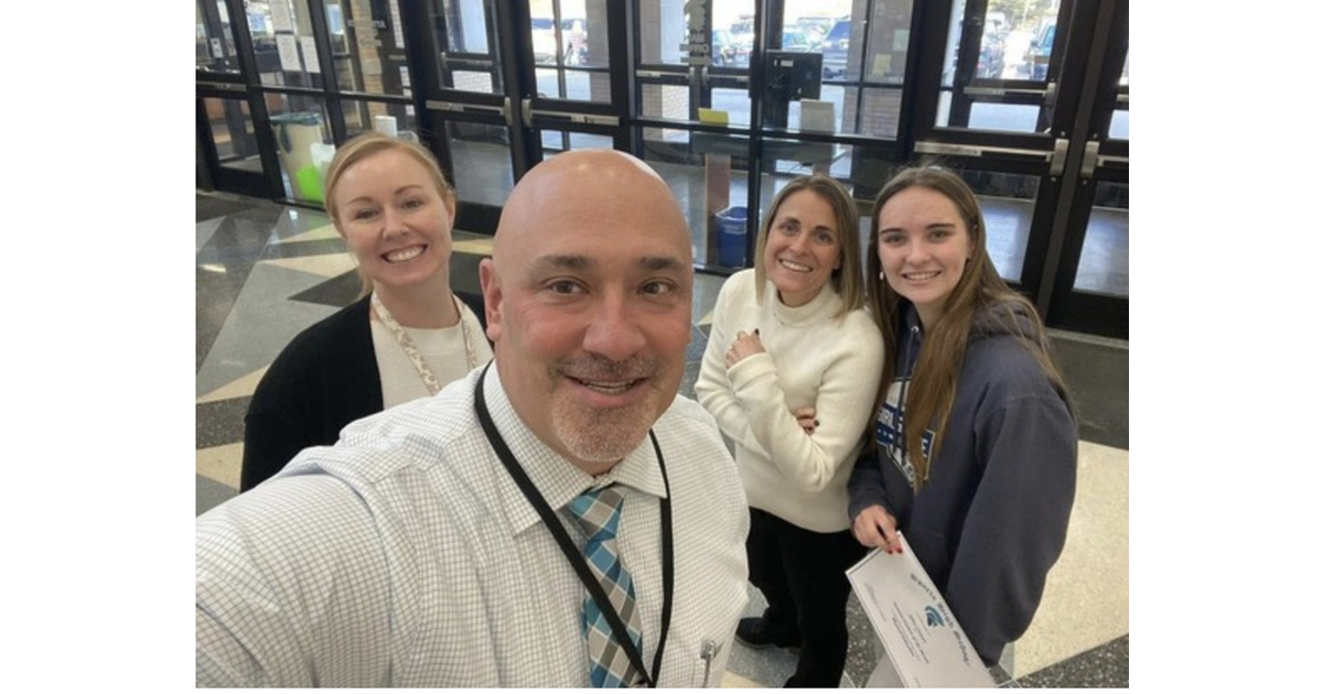 Sparta High School Announces 'Kindness Matters' Students of January