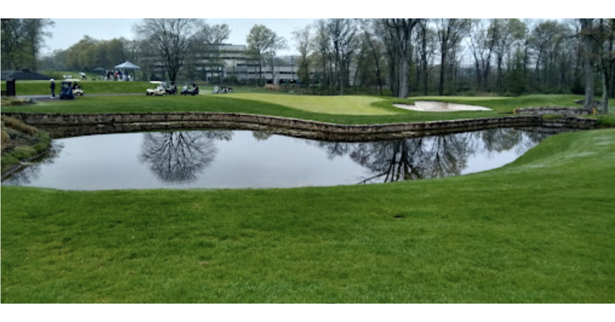 Township Planner & Township Committee Discuss Canoe Brook Overlays