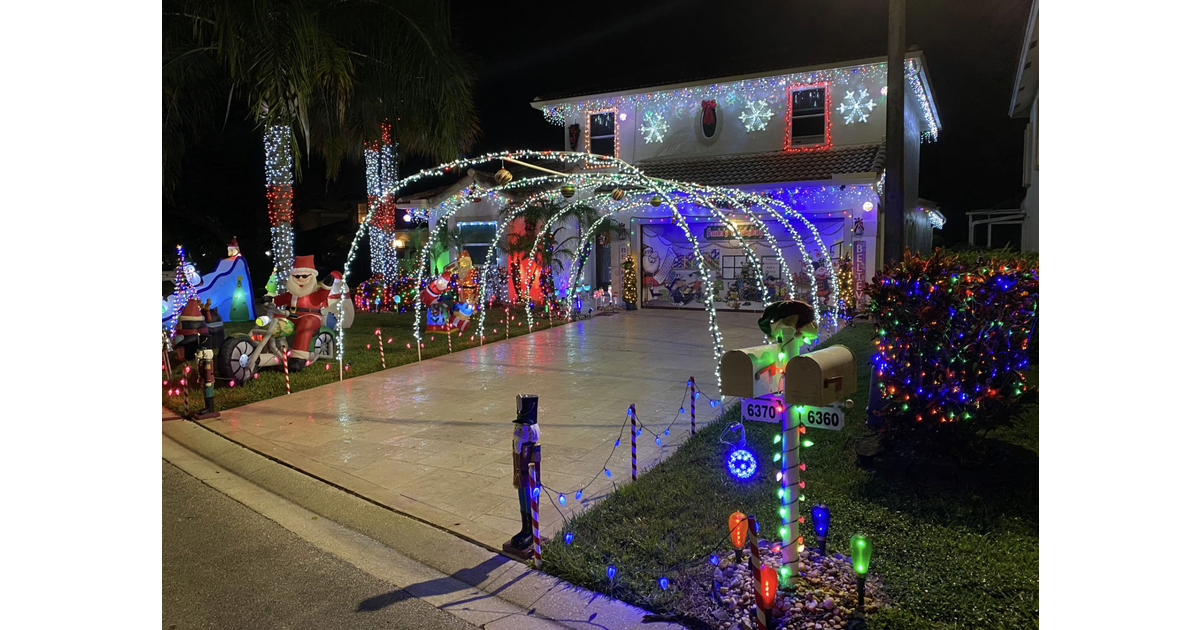 Vote for Your Favorite HolidayDecorated House in Coconut Creek