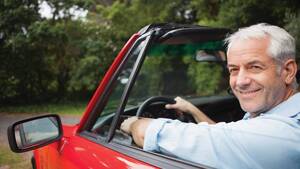 Carousel image 08abb7e94f114f561556 senior driver