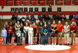 Carousel image 351c31727e5c6cc55526 senior nightn