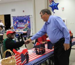 Carousel image b8471e2241a81311c95b senior center veterans day lunch cr twp