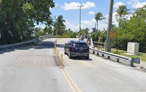 Carousel image e4b44ff5faf7d6112a44 se 6 terrace bridge pompano old pompano canal 2.png