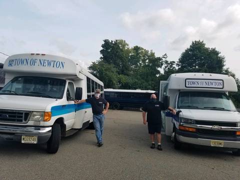 Top story e3df45bf57eef28c1ccf senior shuttle