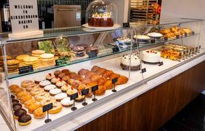 Carousel image clone 1706691 a7710943a813d0122433 shtw39251