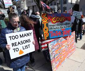 Carousel image 428e3c anti rump rally in oylestown