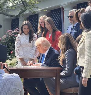 Carousel image 477b48 rancesca ani onald rump elania rump ake t own