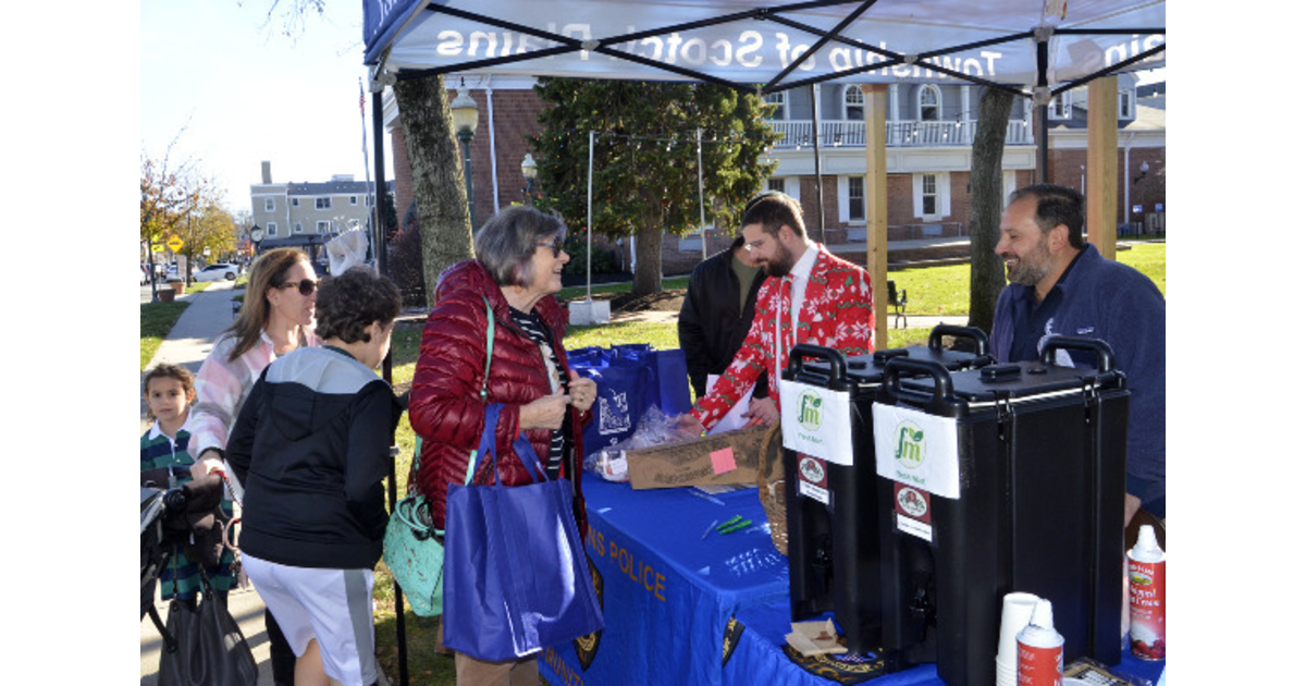 Scenes from Small Business Saturday in Scotch Plains Scotch Plains