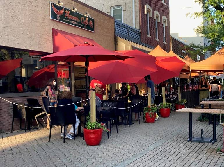 Tighter Restrictions Al Fresco Dining Resumes in Downtown Somerville