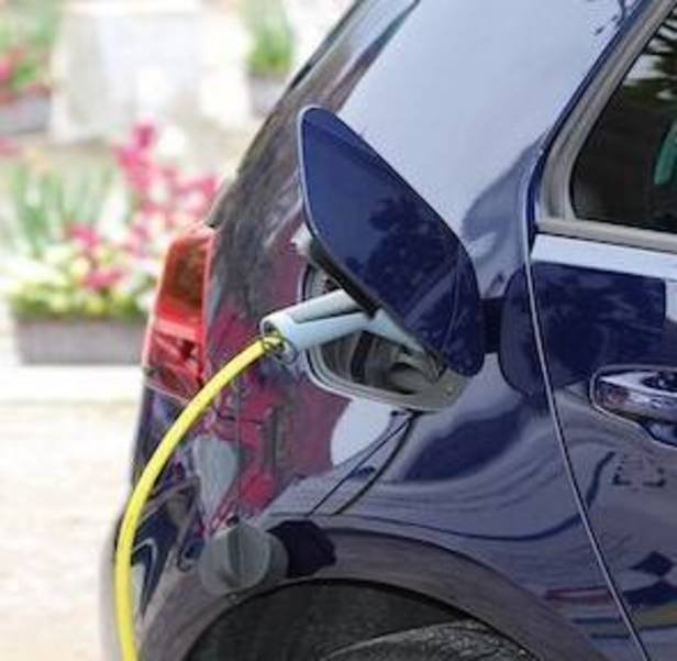 Bateman Bill Boosts Electric Vehicle Charging