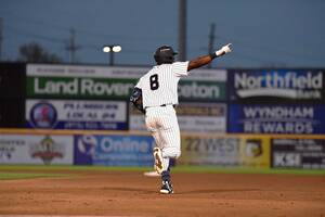 Carousel image 21e709cf100ce86700e6 sompixpats2026lucianohrtrot