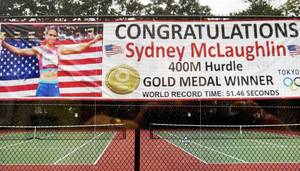 Carousel image 53e977048da494602849 sompixdunellenolympicssydneymclaughlinbanner