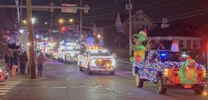 Carousel image 86716a40680ac0d26077 sompixfireparade2024endlesslights