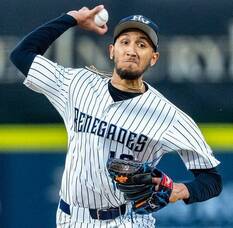Carousel image 9f80f3b781e221fbbe0c sompixpats2025elmerrodriguezcruzrenegades