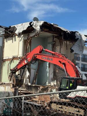 Carousel image 9fe06239a637fb3efc23 sompixmannionsdemo2