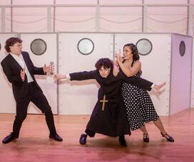 Carousel image b38b80a1143791c7d50b sompixshsanythinggoes4