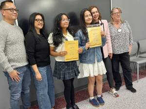 Carousel image b5d922cae81ff9c0f7b6 sophia cano and parents  renata puentes and mother and  ann margaret shannon