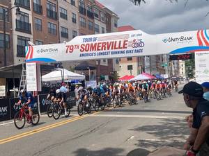 Carousel image cfbe7a91bc60ccd48346 sompixtos2024finishlinecluster