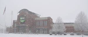Carousel image clone 1693991 2fae6d91bbecda5bb61e sompixpats2026snowtdbankballpark