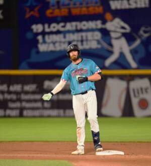 Carousel image clone 1727130 107772ec1a93d032be67 sompixpays2026tylerhardman2bdiners