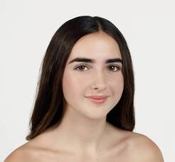 Carousel image d2ed2ea4f560a84eae63 sophie kline headshot
