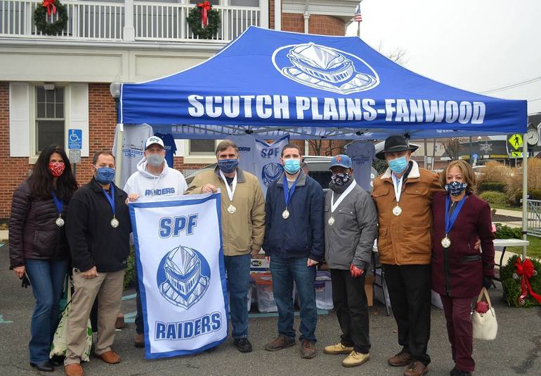 Scotch Plains Mayor Al Smith Hands Out Mayor's Wellness Medals