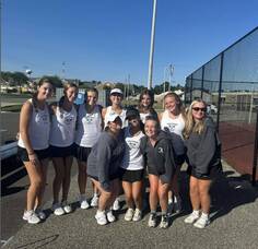 Carousel image 9ba86b45dc649cddaddb srhs girls tennis 2024