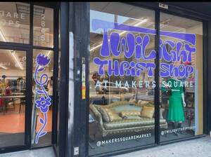Carousel image 871d589ced66cfe860f2 store front 2