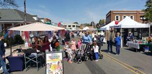 Carousel image b36ff5d1ef9ed97a19e4 street fair 2