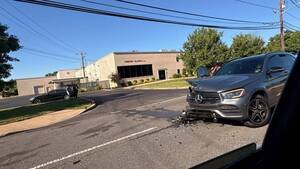 Carousel image f36bff9e804b3c89f6b4 stelton rd car crash cr laila