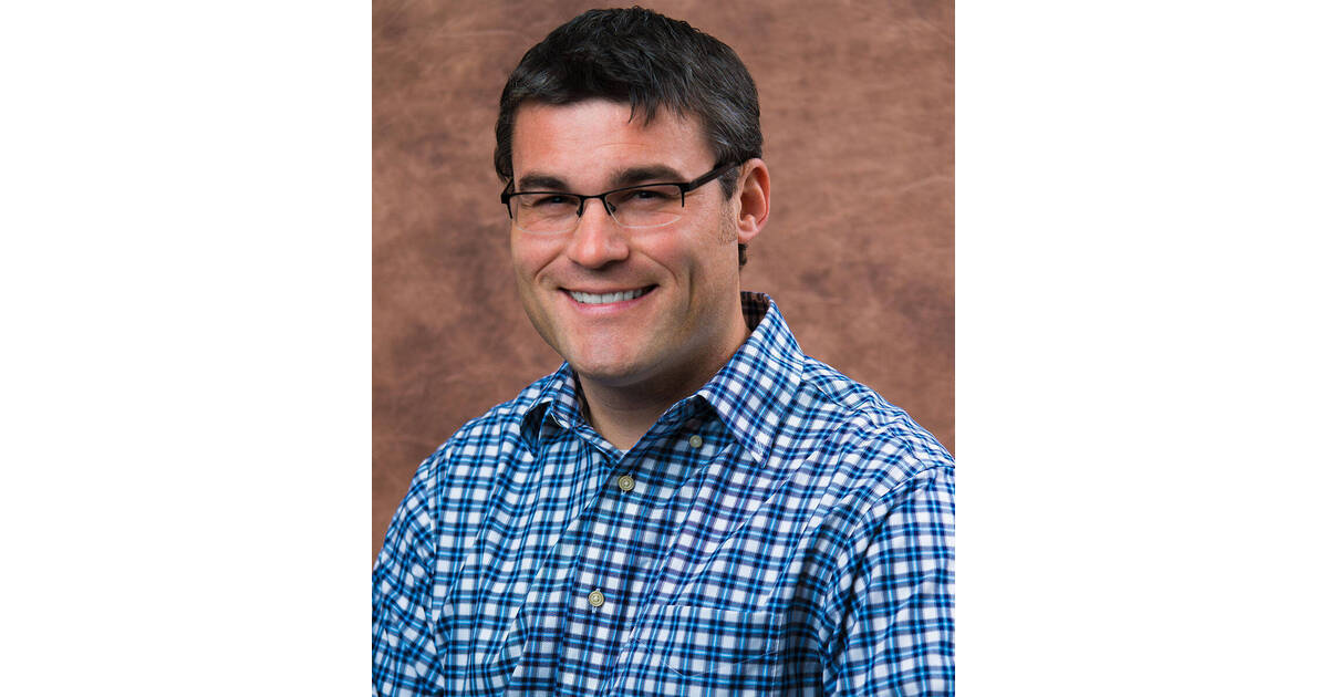 Steven Pittack SBU Prof Examines Boston’s Role in Sparking Revolution | Greater Olean ...